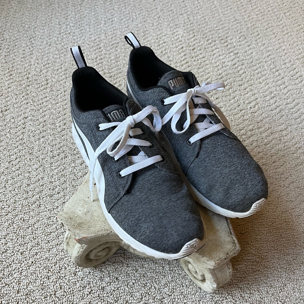 Men’s size 10 Puma Carson Athletic Tennis Shoe Heather Gray White
